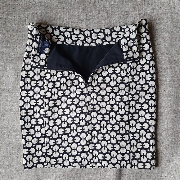NWOT Banana Republic black and white short skirt SIZE 0 geometric circle pattern - Picture 4 of 6